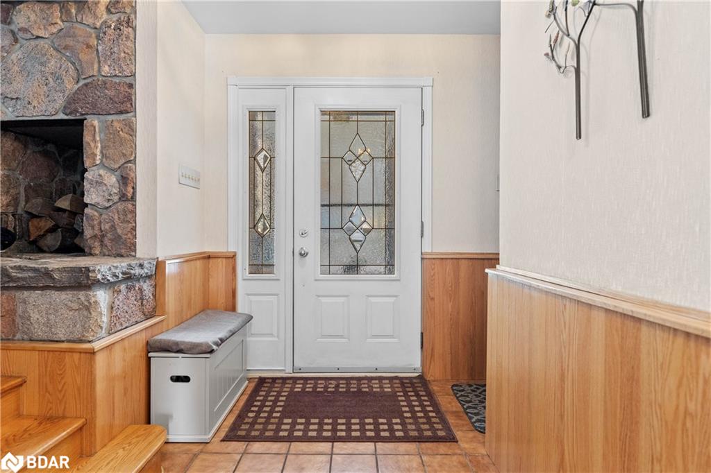 7732 9th Line Property Photo 13