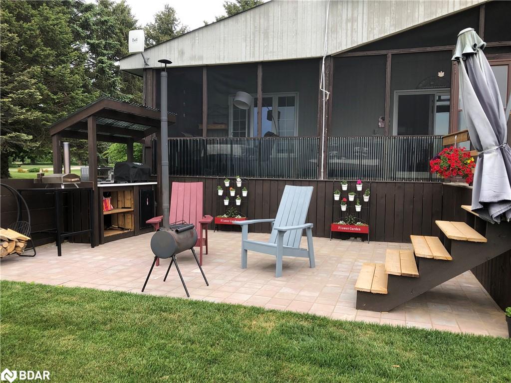 7732 9th Line Property Photo 32