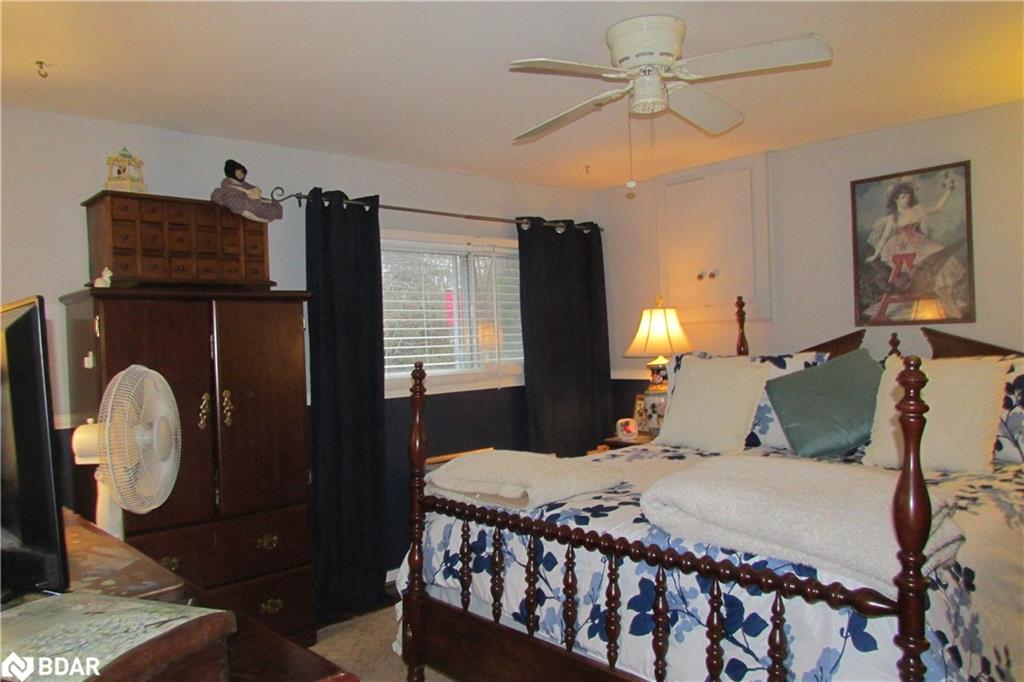 3286 Oak Street Property Photo 7
