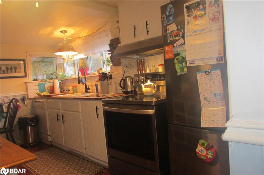3286 Oak Street Property Photo 11