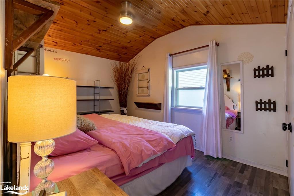 360 Muskoka Beach Road Property Photo 6