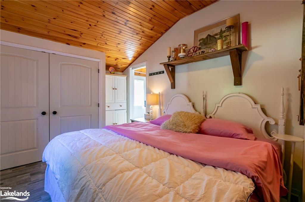 360 Muskoka Beach Road Property Photo 8