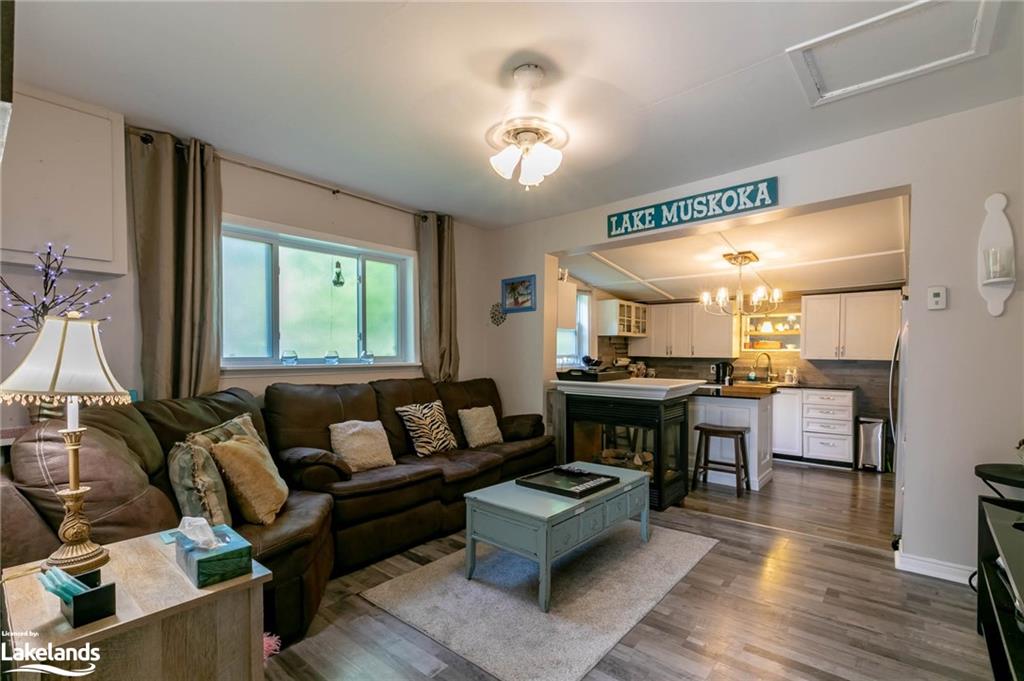 360 Muskoka Beach Road Property Photo 10