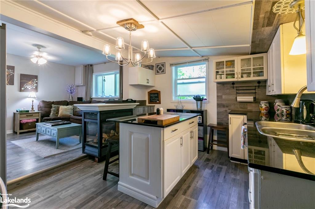 360 Muskoka Beach Road Property Photo 15