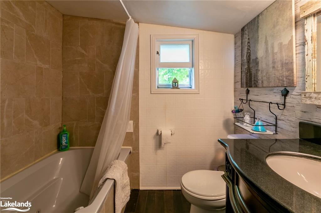 360 Muskoka Beach Road Property Photo 20