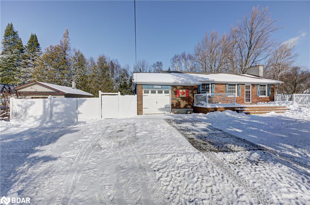 728 Rose Lane Property Photo 3