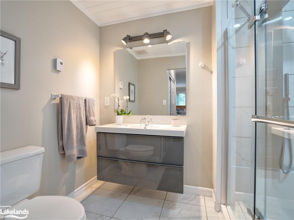 255 Alexander Street Property Photo 23