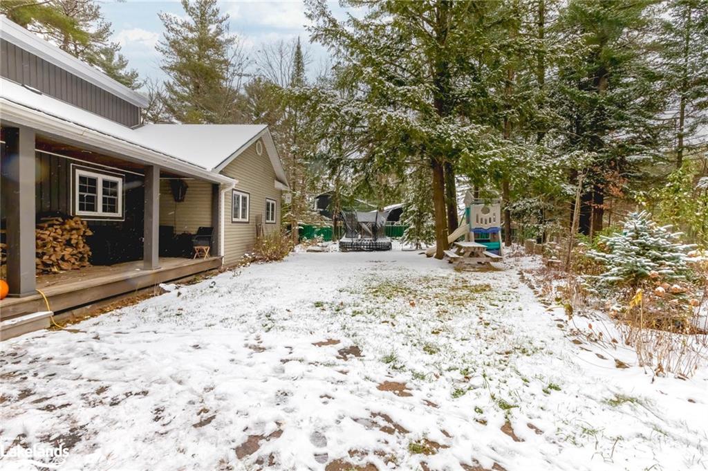 2878 Muskoka Road 118 W Property Photo 10