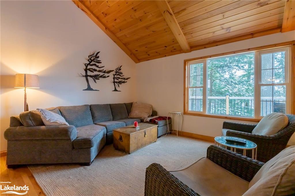 2878 Muskoka Road 118 W Property Photo 17