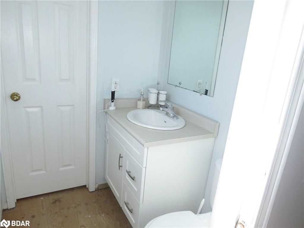 25 Royal Oak Drive Property Photo 9