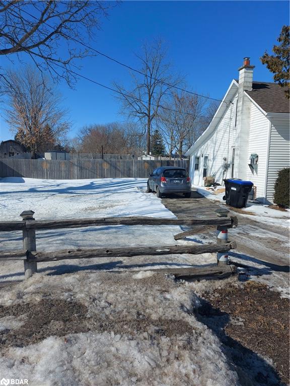 7870 Yonge Street Property Photo 2