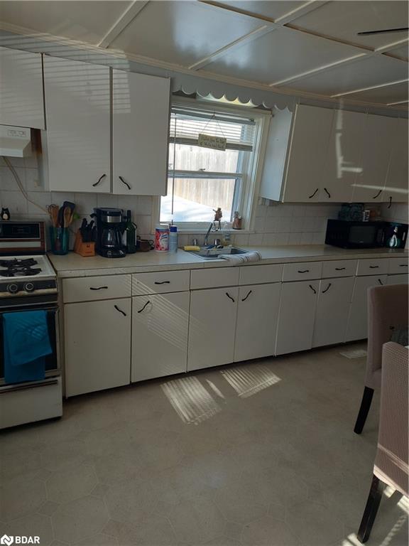 7870 Yonge Street Property Photo 4
