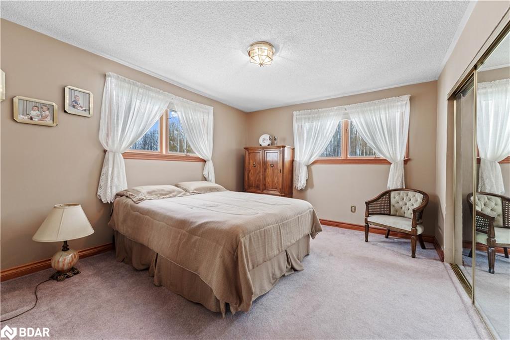 613 Mapleview Drive E Property Photo 15