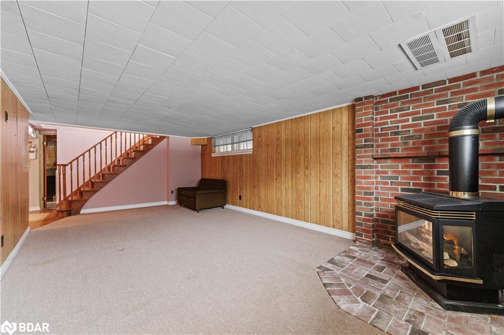 613 Mapleview Drive E Property Photo 30