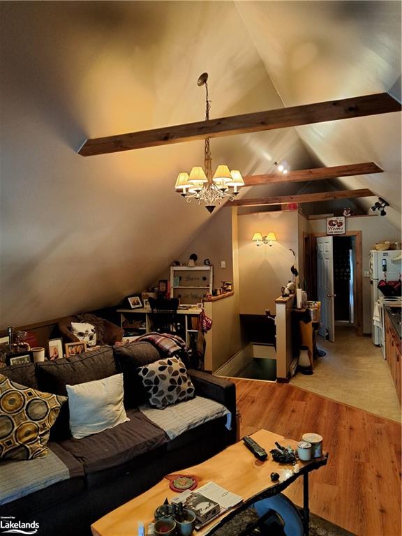 150 Hotchkiss Street Property Photo 8