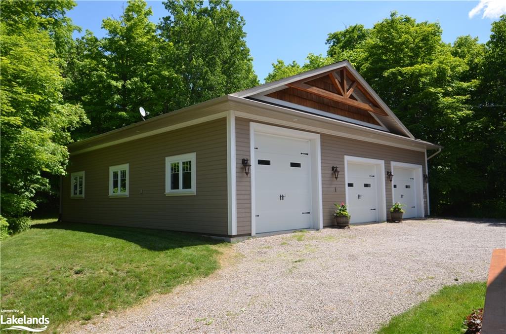 3708 Kawagama Lake Road Property Photo 7