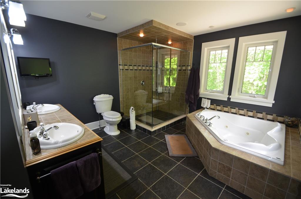 3708 Kawagama Lake Road Property Photo 27