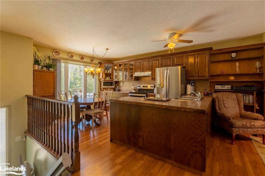 1036 Post Road Property Photo 5