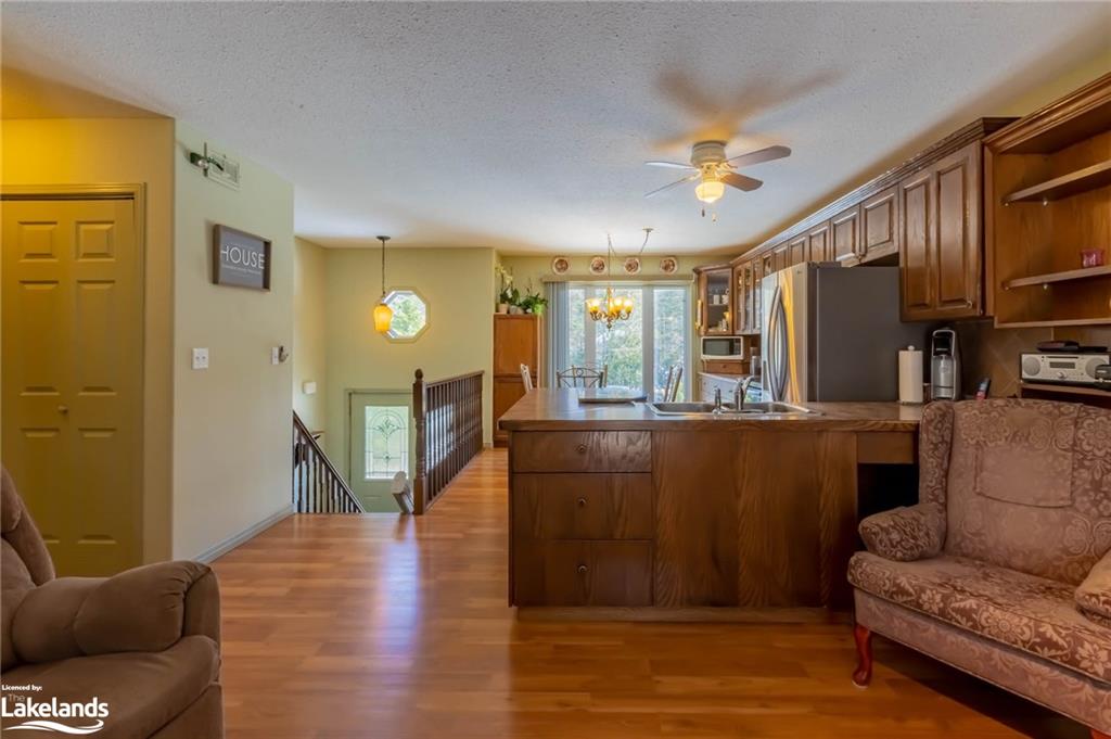 1036 Post Road Property Photo 9
