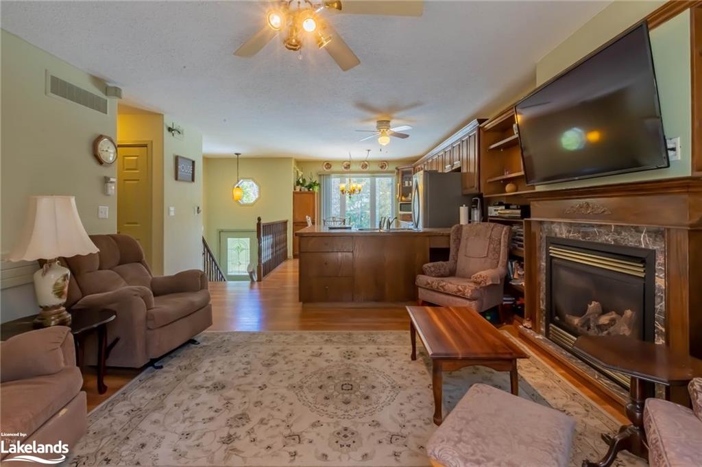 1036 Post Road Property Photo 12