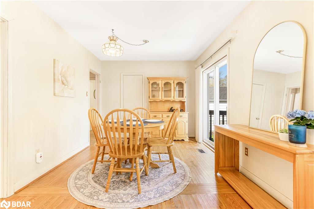 92 Strabane Avenue Property Photo 8