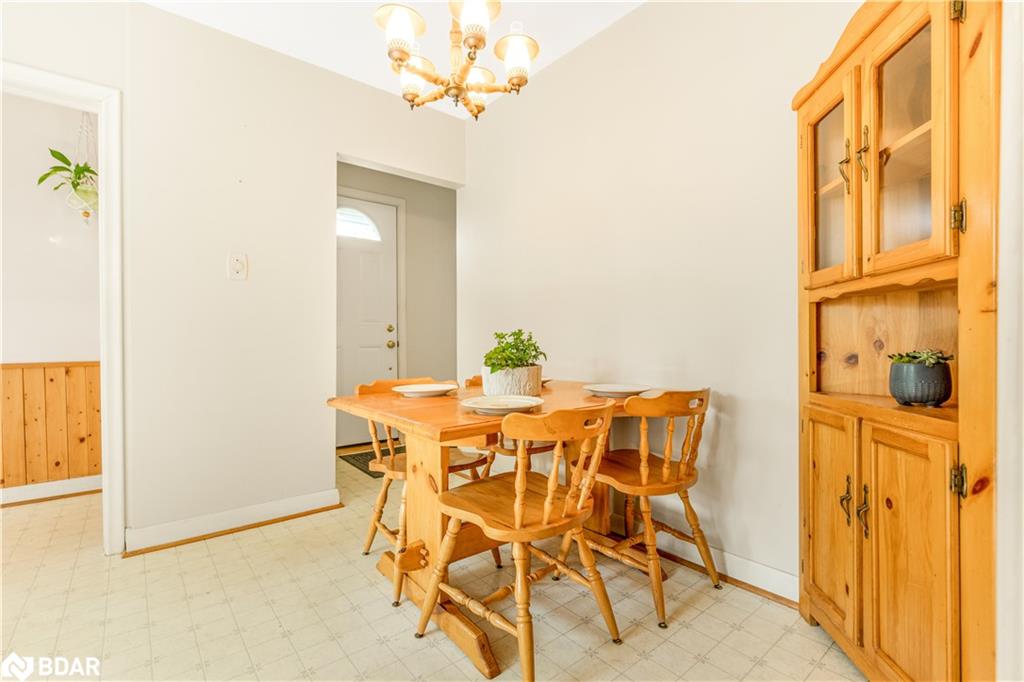 92 Strabane Avenue Property Photo 11