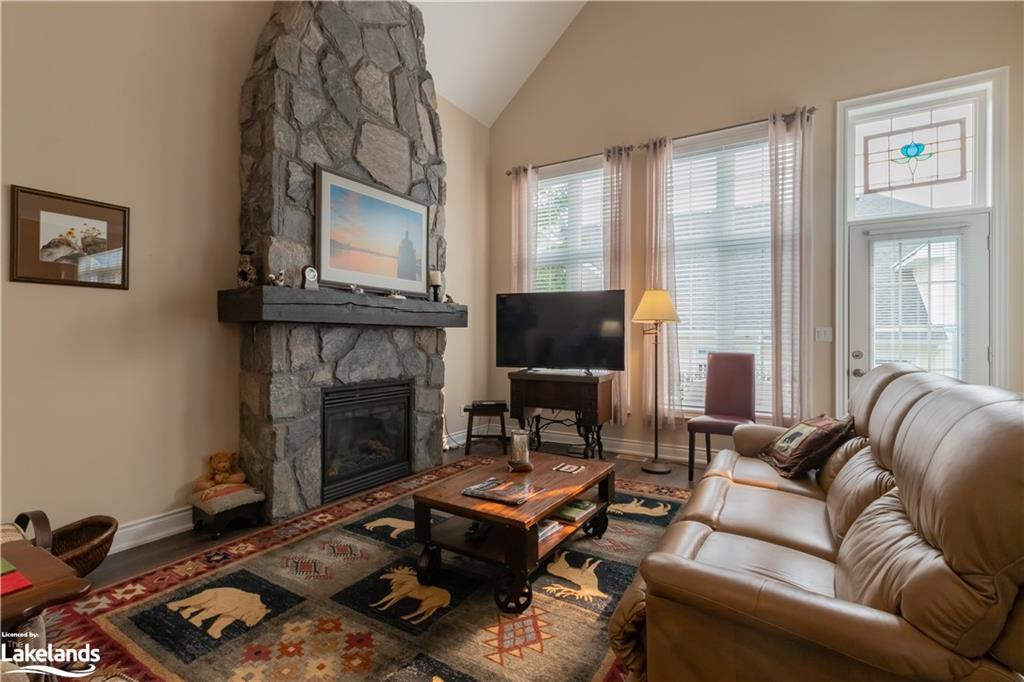 15 Spencer Street Property Photo 11