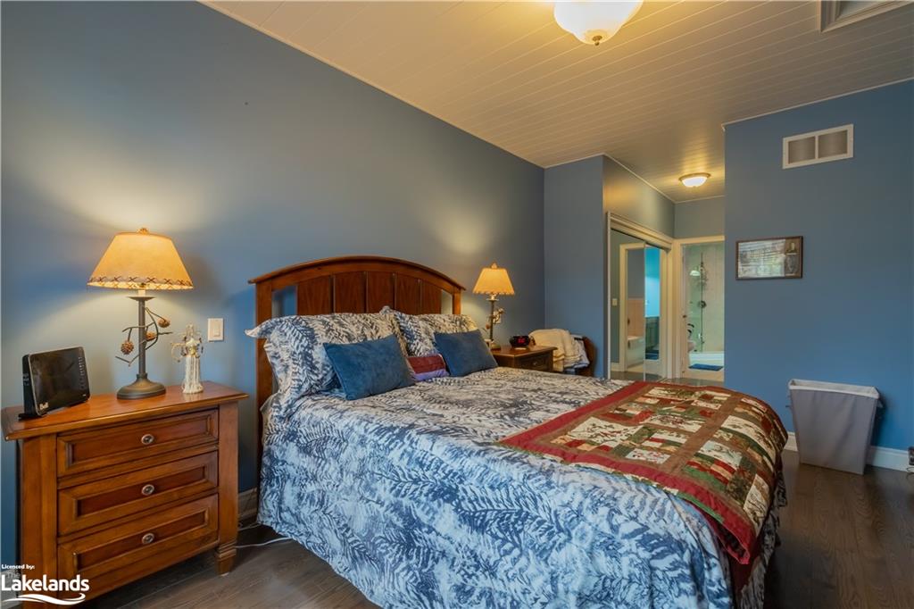 15 Spencer Street Property Photo 14