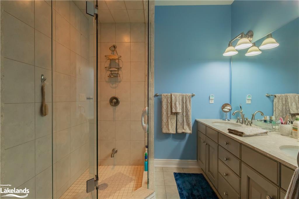 15 Spencer Street Property Photo 16