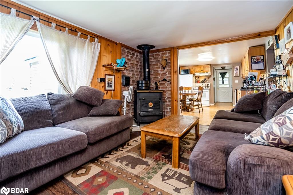 8046 Oakridge Drive Property Photo 12
