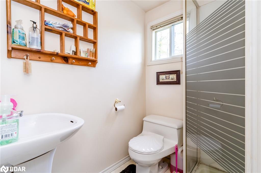 8046 Oakridge Drive Property Photo 17