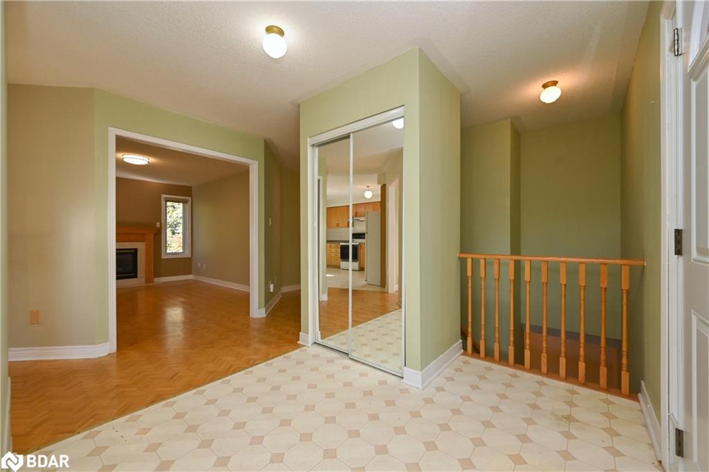 154 King Street S Property Photo 5
