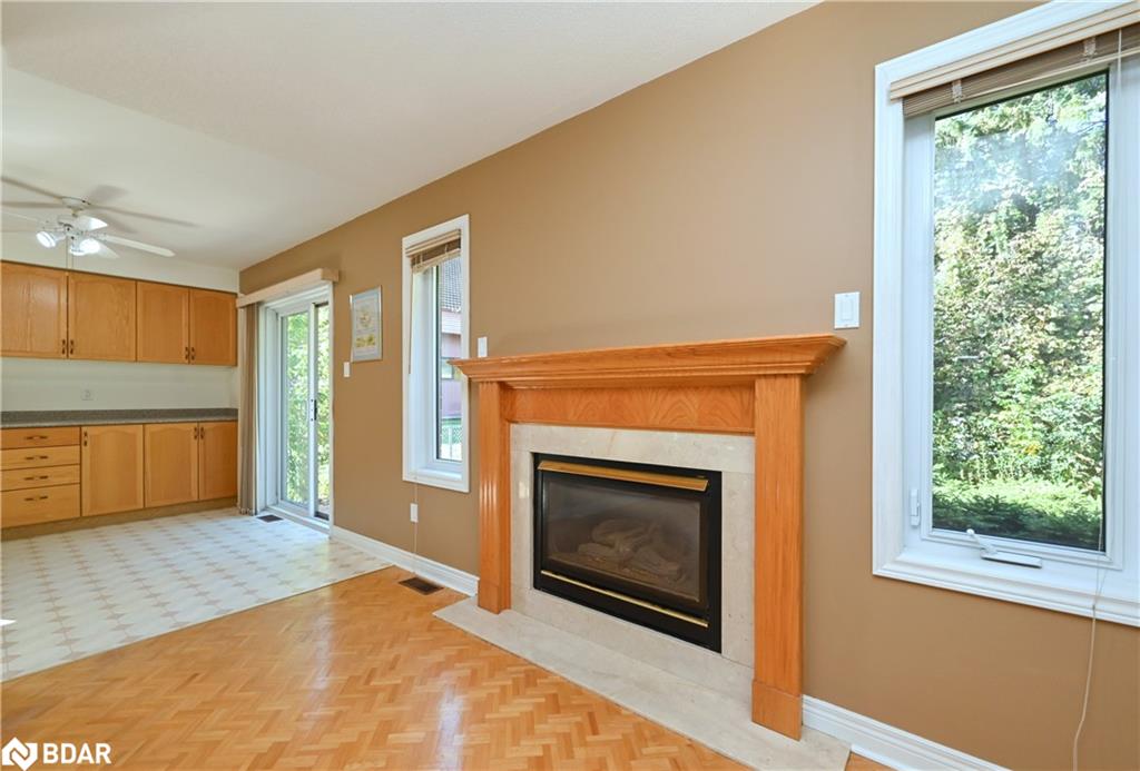 154 King Street S Property Photo 12