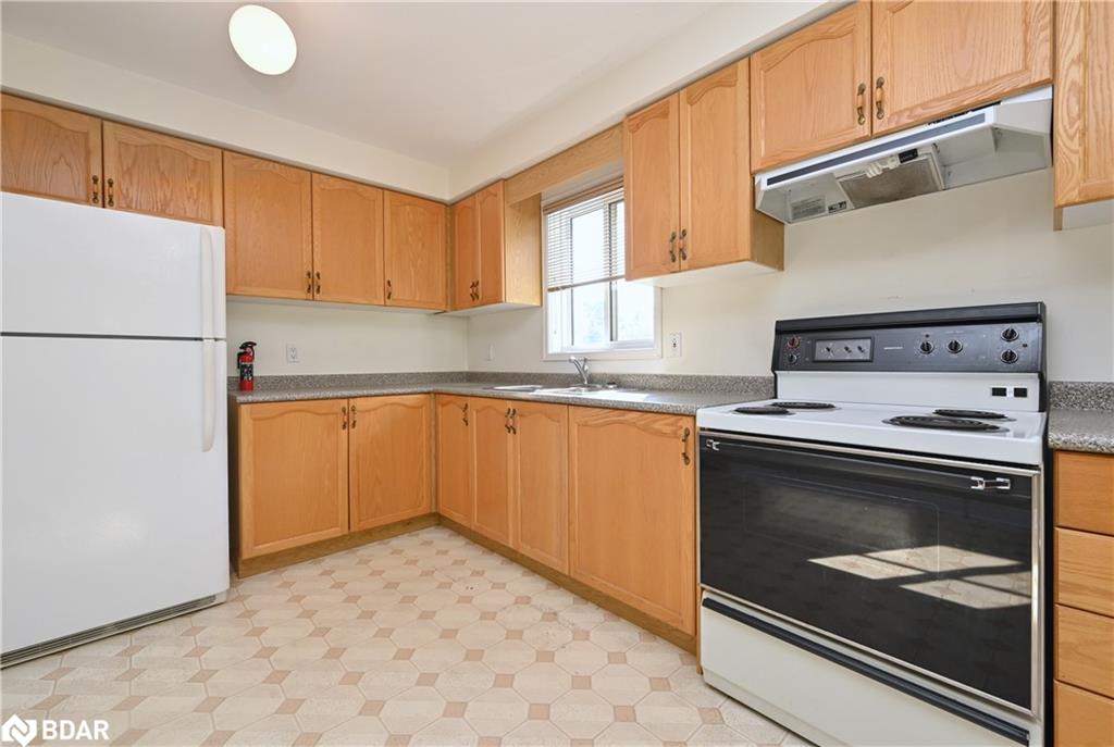 154 King Street S Property Photo 15