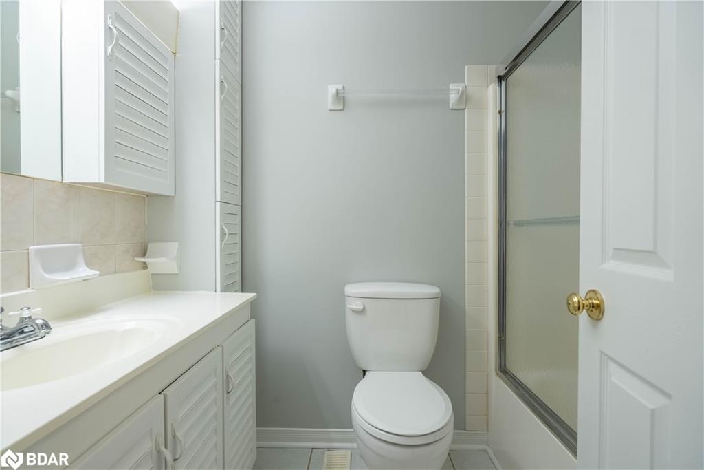 145 Julia Crescent Property Photo 20