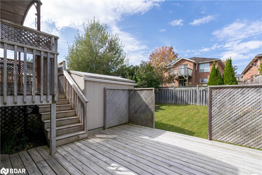 145 Julia Crescent Property Photo 33