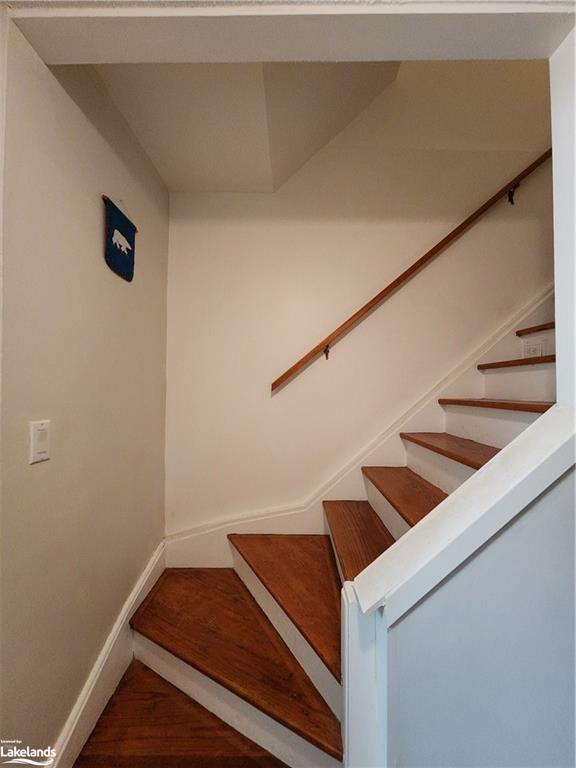 102-355 Bethune Drive Property Photo 16