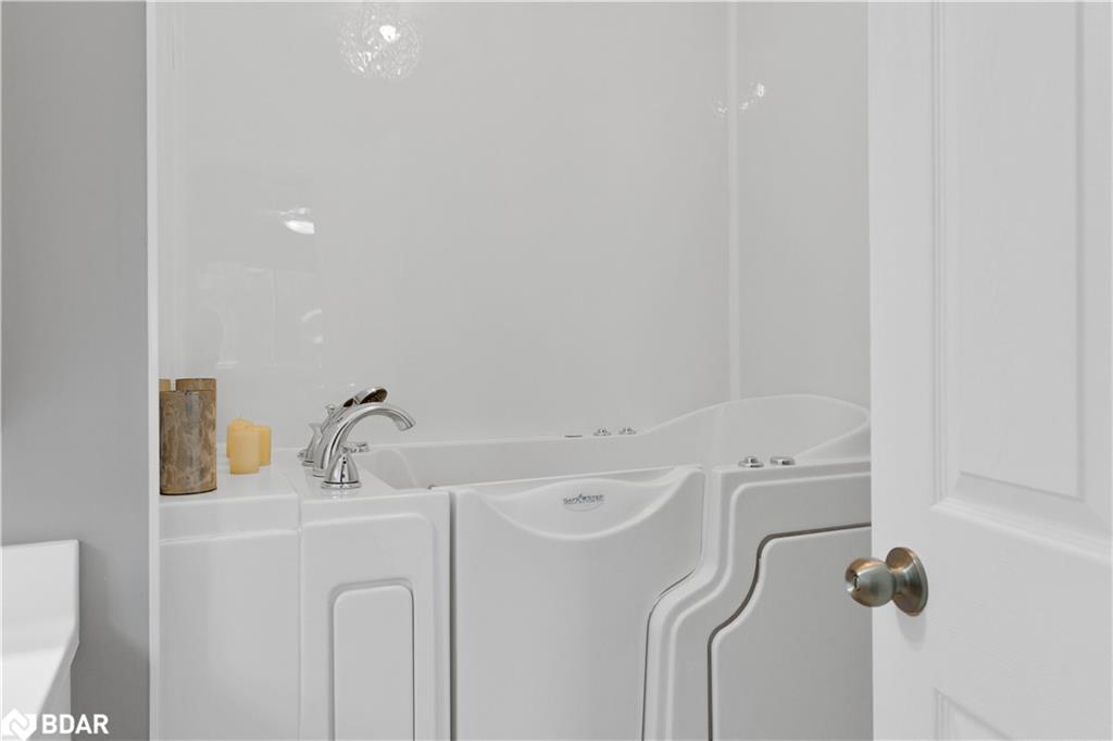 21 Mimosa Crescent Property Photo 34