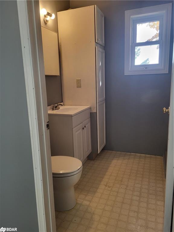 3818 Harry's Lane Property Photo 9