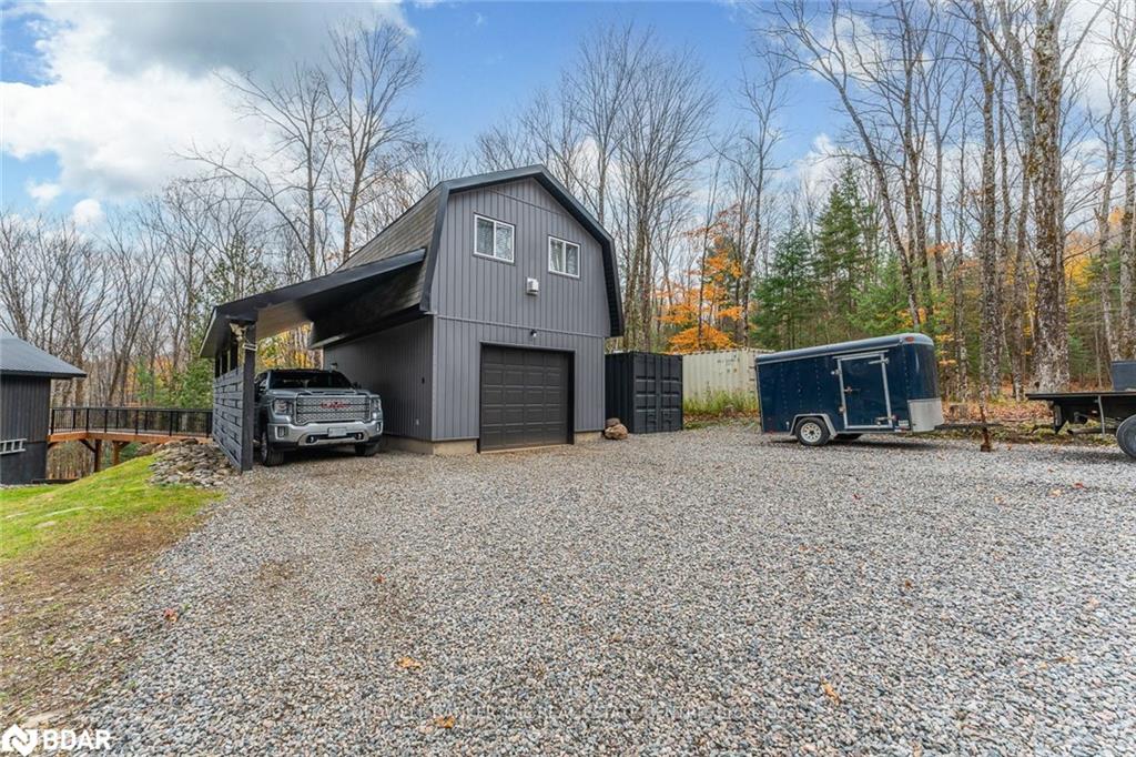1035 Graydon Lane Property Photo 32