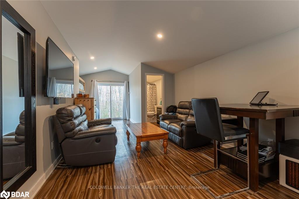 1035 Graydon Lane Property Photo 33