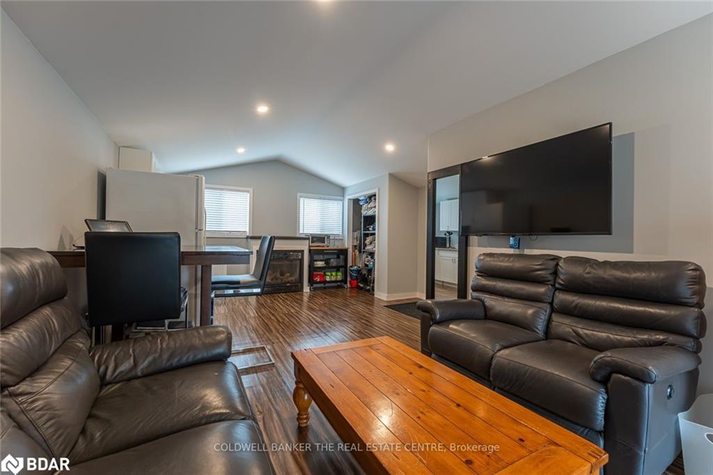 1035 Graydon Lane Property Photo 36