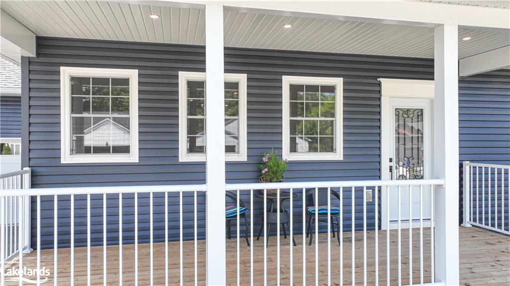 6 Kingbrook Court Property Photo 4