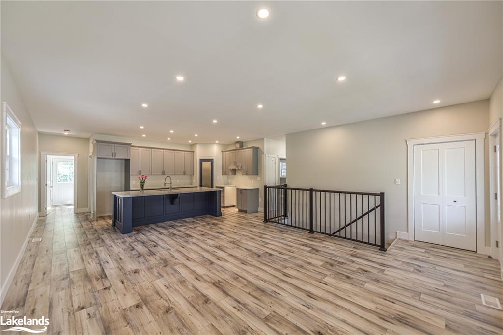 6 Kingbrook Court Property Photo 6