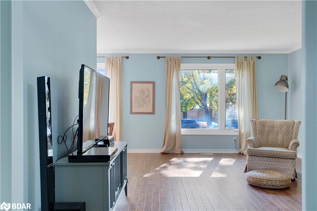 35 Dorcas Avenue Property Photo 12