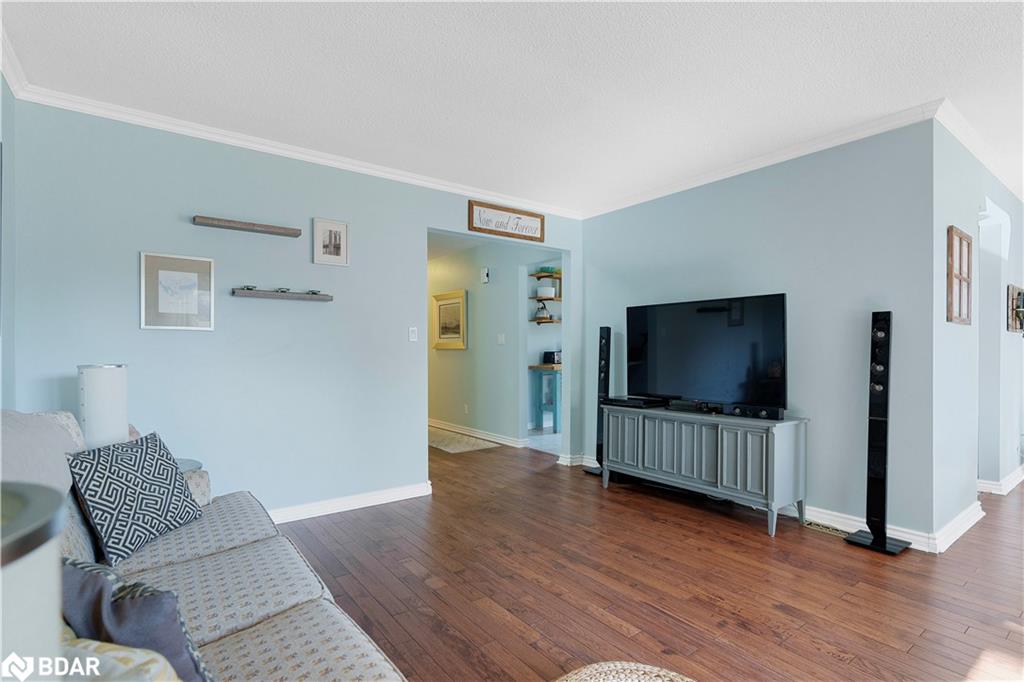 35 Dorcas Avenue Property Photo 15