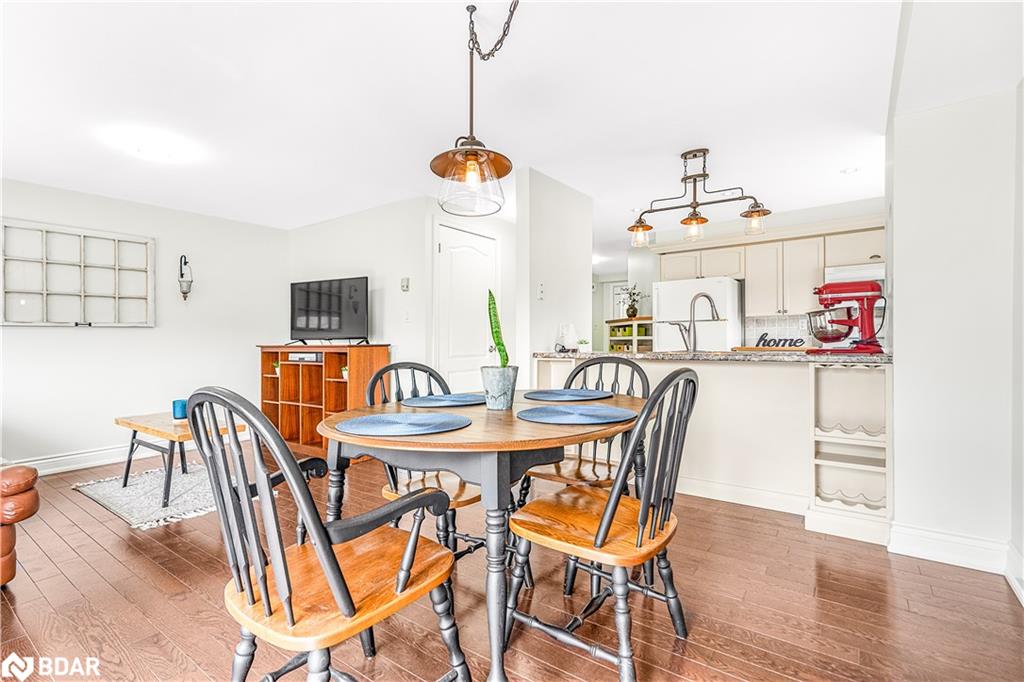 20 Silver Maple Crescent Property Photo 12