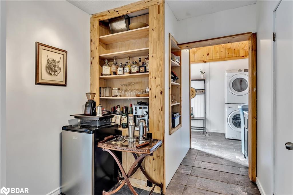 10 Elm Street Property Photo 15
