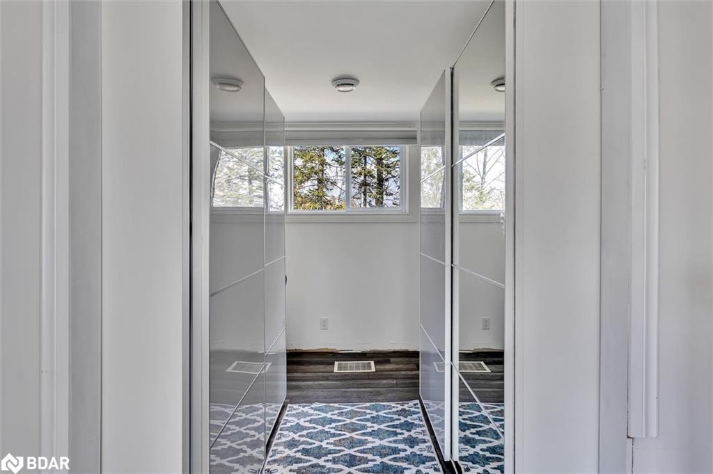 10 Elm Street Property Photo 19