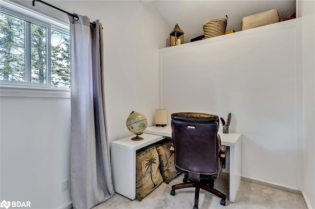 10 Elm Street Property Photo 22